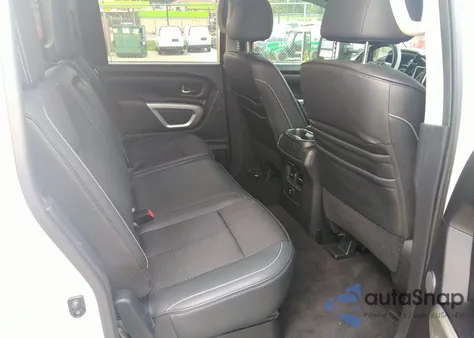 2016 Nissan Titan Xd z USA, uszkodzony, nr VIN 1N6BA1F49GN513800